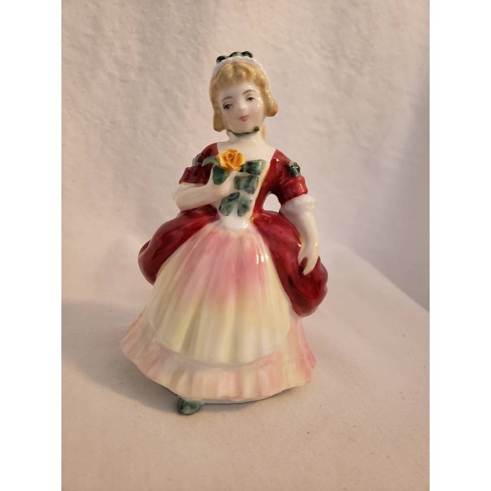 Vintage Royal Doulton Valerie HN2107